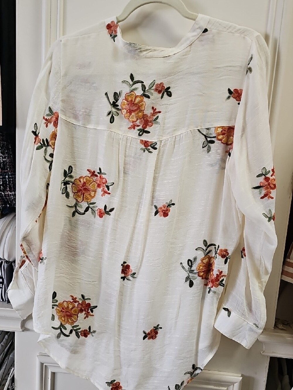 fig and flower White Floral Embroidered Button-Down Shirt - Picture 2 of 3